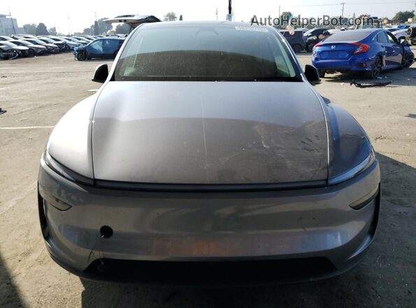 7SAYGDED1TA439957 2026 TESLA MODEL Серебряный Вид спереди