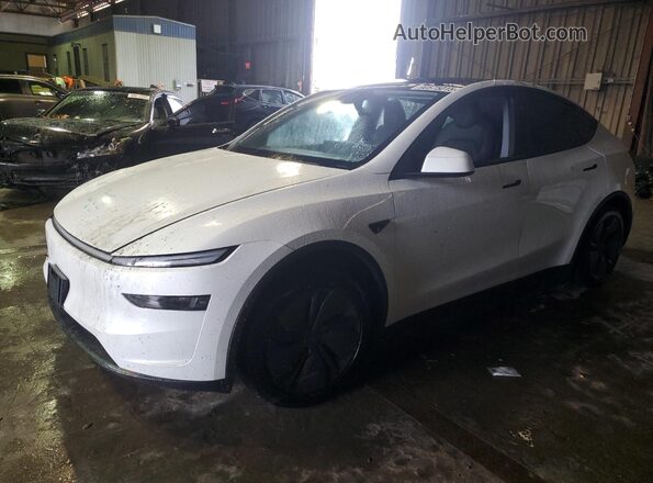 7SAYGDED2TF382672 2026 TESLA MODEL White Vista tres cuartos delantera izquierda