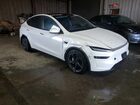 2026 Tesla Model Y White vin: 7SAYGDED2TF382672