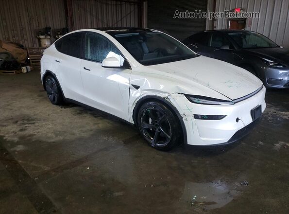 7SAYGDED2TF382672 2026 TESLA MODEL White Delantero derecho