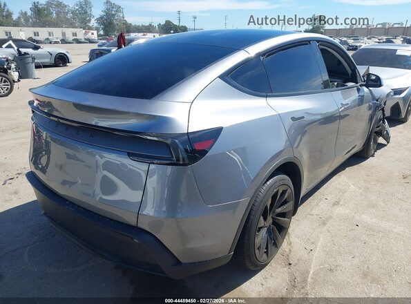 7SAYGDED2TF523806 2026 TESLA MODEL Y Gray Trasero derecho