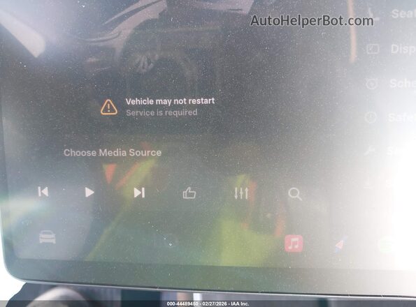7SAYGDED2TF523806 2026 TESLA MODEL Y Gray 