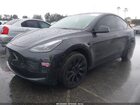 2025 Tesla Model Y Long Range Dual Motor Rear-wheel Drive Gray vin: 7SAYGDED5SF221182