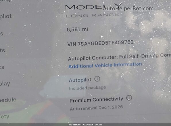 7SAYGDED5TF459762 2026 TESLA MODEL Y Gray 