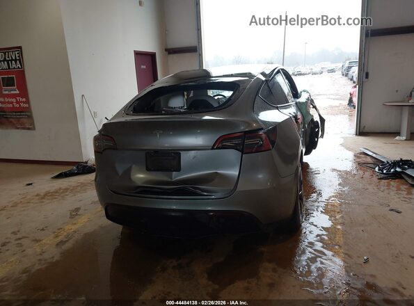7SAYGDED6SA363697 2025 TESLA MODEL Y Gray 