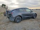 2026 Tesla Model Y Серый vin: 7SAYGDED7TF518133