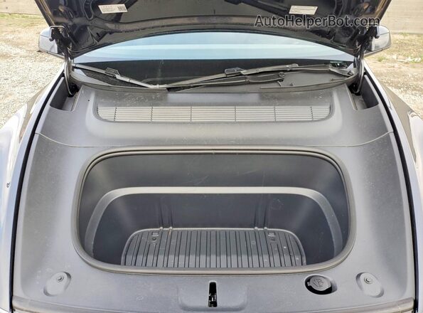 7SAYGDED7TF518133 2026 TESLA MODEL Серый Вид подкапотного пространства