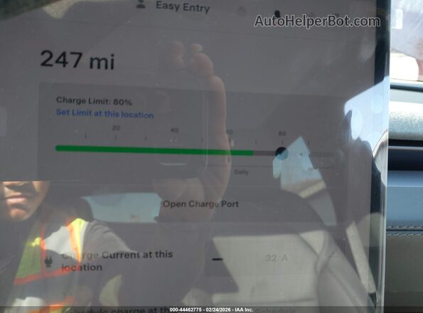 7SAYGDED8TA639184 2026 TESLA MODEL Y Red 