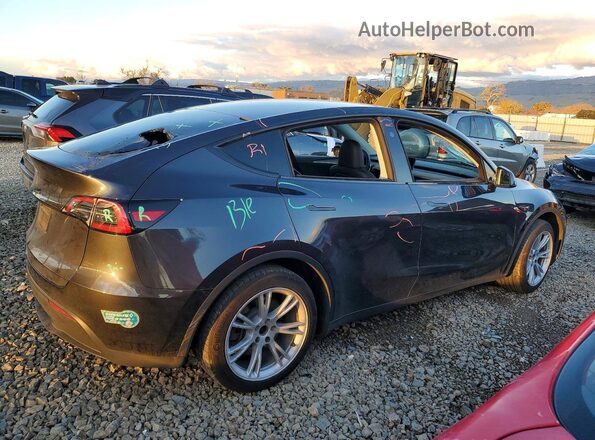 7SAYGDEDXRF046759 2024 TESLA MODEL Черный Задняя правая четверть