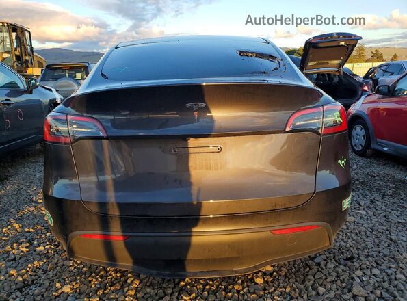 7SAYGDEDXRF046759 2024 TESLA MODEL Черный Вид сзади
