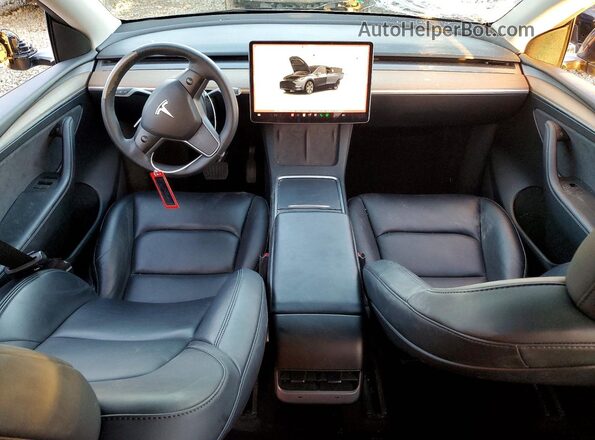 7SAYGDEDXRF046759 2024 TESLA MODEL Черный Вид панели приборов
