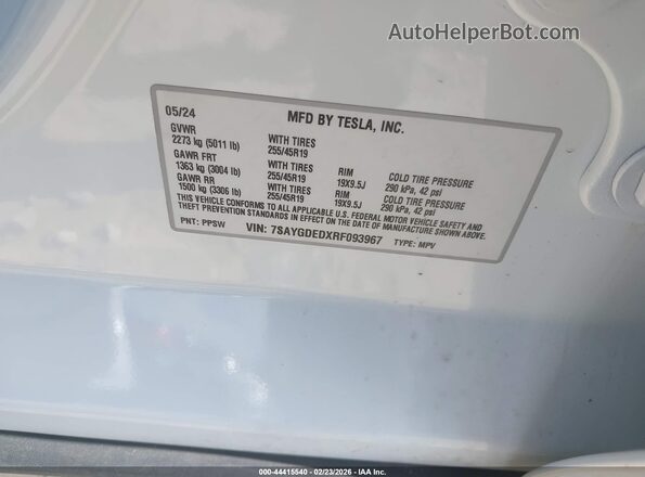 7SAYGDEDXRF093967 2024 TESLA MODEL Y White Вид підкапотного простору