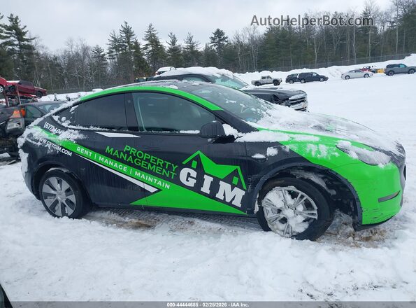 7SAYGDEE1PF609994 2023 TESLA MODEL Y Зеленый Вид задней части салона