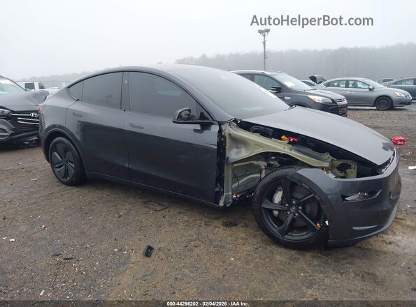 7SAYGDEE1TA587485 2026 TESLA MODEL Y Black სალონის 360-გრადუსიანი ხედი