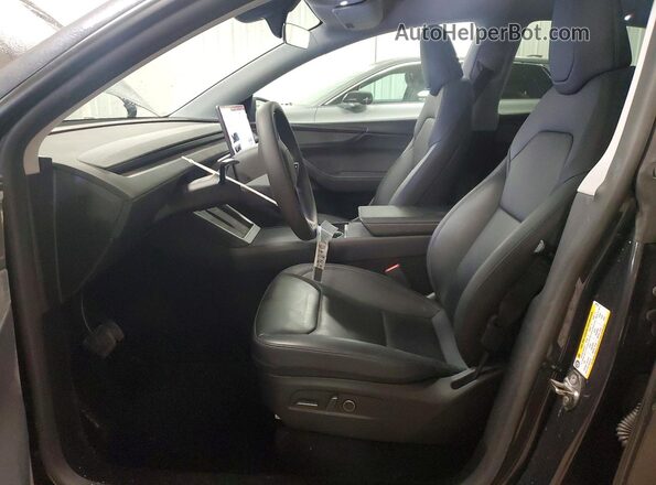 7SAYGDEE1TF339126 2026 TESLA MODEL Gray წინა სალონის ხედი