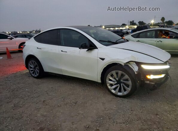 7SAYGDEE3TF353531 2026 TESLA MODEL White წინა მარჯვენა