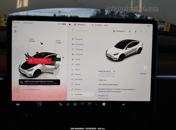 7SAYGDEE6RF155504 2024 TESLA MODEL Y White Widok tylnych siedzeń