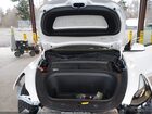 2024 Tesla Model Y Long Range Dual Motor All-wheel Drive White vin: 7SAYGDEE6RF155504