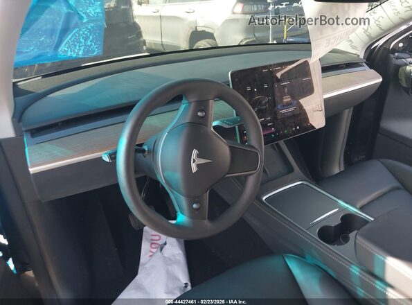 7SAYGDEE9RF068891 2024 TESLA MODEL Y Gray 