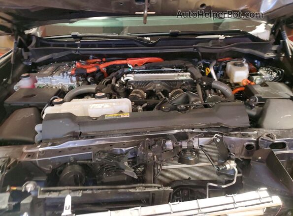 7SVAAABA5PX019180 2023 TOYOTA SEQUOIA Gray Vista del compartimento del motor