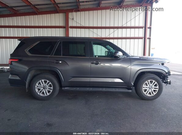 7SVAAABA6SX061009 2025 TOYOTA SEQUOIA Gray Սալոնի 360 աստիճան տեսք