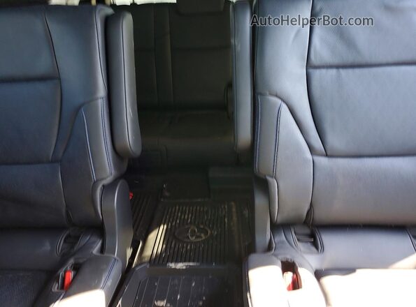 7SVAAABA9TX079280 2026 TOYOTA SEQUOIA Black Vista de los asientos traseros