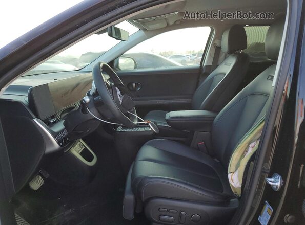 7YAKR4DA3SY010124 2025 HYUNDAI IONIQ Black Widok wnętrza z przodu