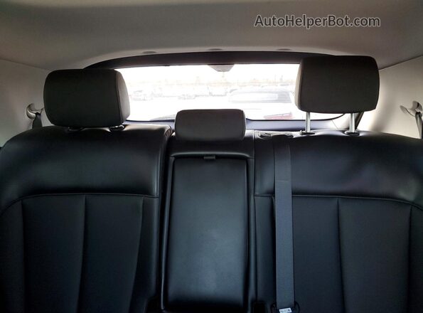 7YAKR4DA3SY010124 2025 HYUNDAI IONIQ Black Widok tylnych siedzeń