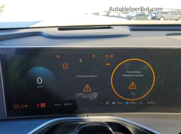 7YAMYFS59TY001636 2026 HYUNDAI IONIQ White Instrument cluster view