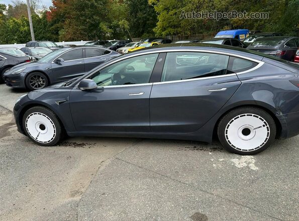 5YJ3E1EB1JF119421 2018 TESLA MODEL Серый Вид подкапотного пространства