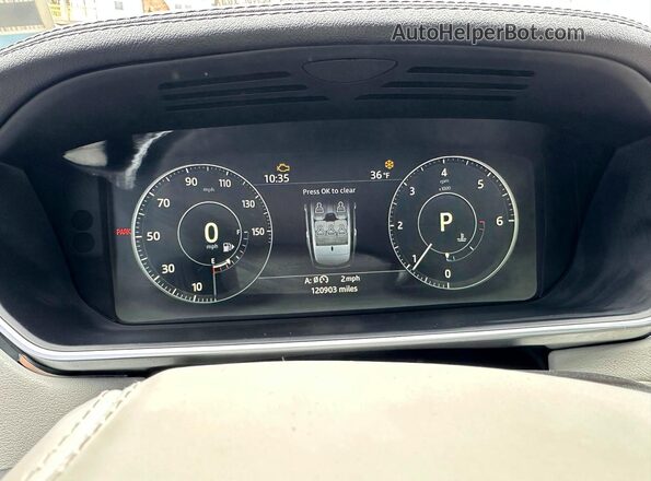 SALGR2FK1HA355105 2017 LAND ROVER RANGE Черный Вид задних сидений