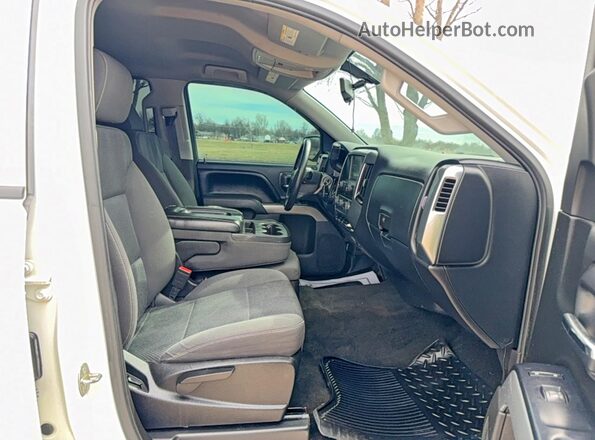 3GCUKREC2HG248776 2017 CHEVROLET ALL MODELS White Widok z tyłu