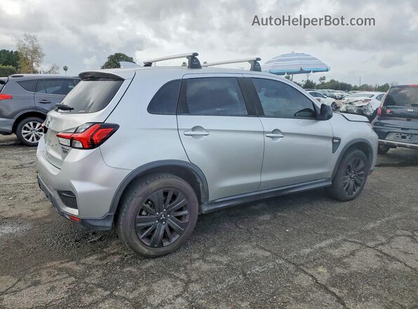 JA4ARUAU5MU009868 2021 MITSUBISHI OUTLANDER Серебряный Передняя правая четверть