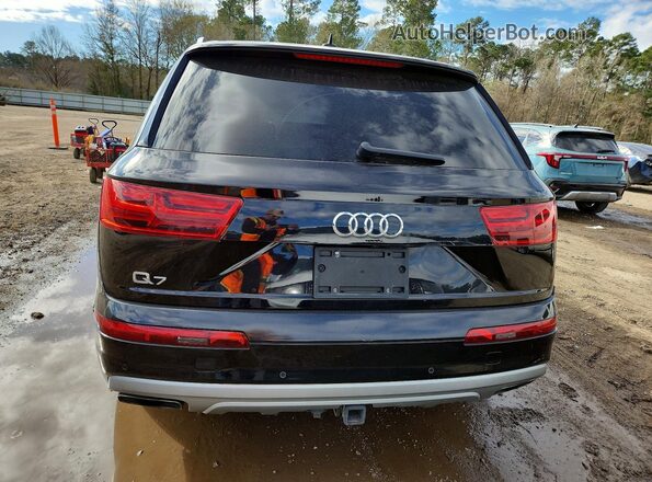 WA1VAAF71KD005937 2019 AUDI Q7 Черный Вид салона спереди