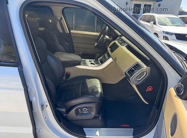 SALWV2FV4HA678579 2017 LAND ROVER RANGE Белый Вид панели приборов