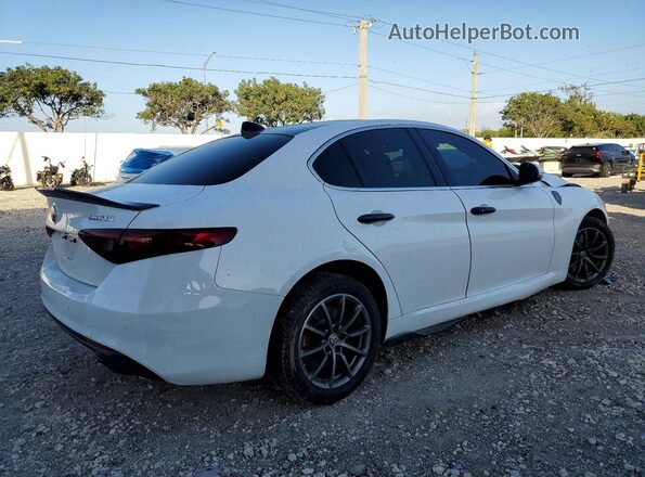 ZARFAEDN1J7573529 2018 ALFA ROMEO GIULIA White Передня права чверть