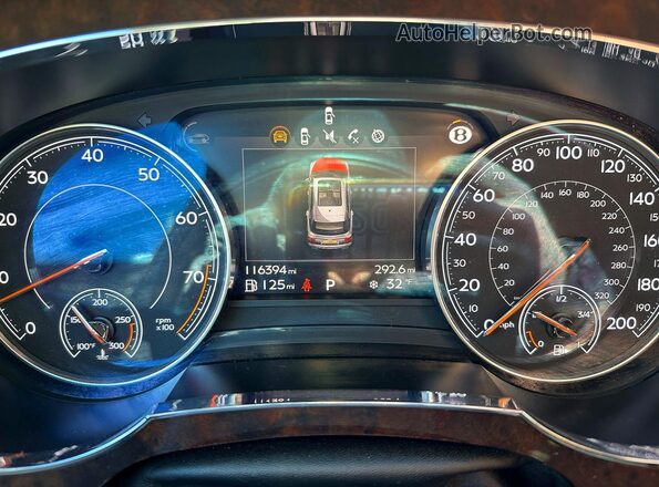 SJAAM2ZV1KC026676 2019 BENTLEY BENTAYGA Белый Вид щитка приборов