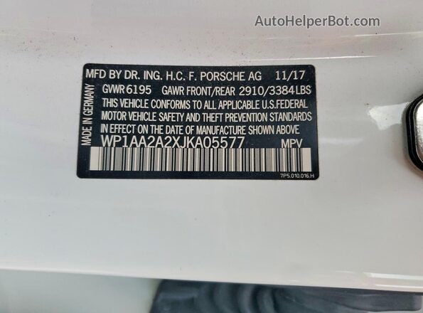 WP1AA2A2XJKA05577 2018 PORSCHE CAYENNE White 360 interior view