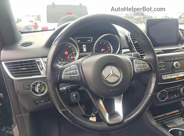 4JGDA5JBXJB028725 2018 MERCEDES-BENZ GLE Black Widok tylnych siedzeń