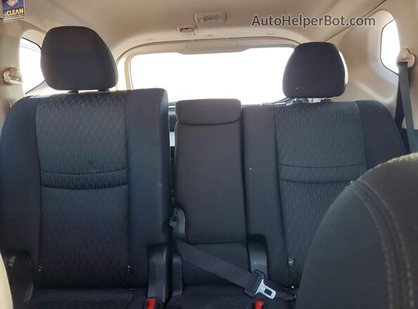 JN8AT2MV9KW374608 2019 NISSAN ROGUE Gray Widok wnętrza z tyłu