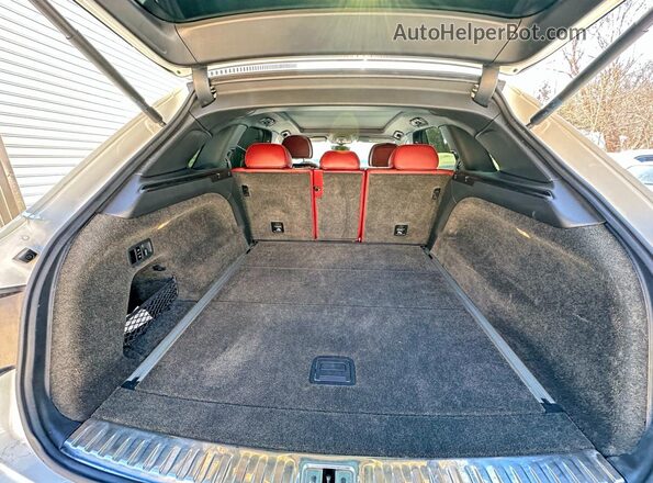 SJAAM2ZV1KC026676 2019 BENTLEY BENTAYGA Белый 