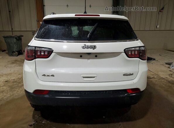 3C4NJDBN3RT598863 2024 JEEP COMPASS Белый Вид салона спереди