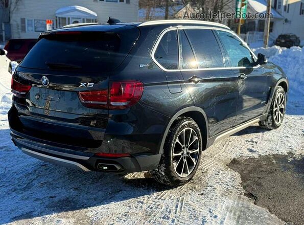 5UXKT0C56J0V99901 2018 BMW X5 Черный Передняя правая четверть