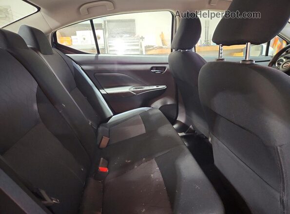 3N1CN8EV6PL829267 2023 NISSAN VERSA Белый Вид задней части салона