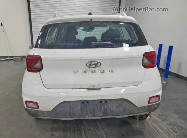 KMHRC8A38SU353034 2025 HYUNDAI VENUE White Widok wnętrza z przodu