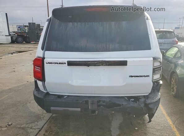 JTEABFAJ3SK039080 2025 TOYOTA LAND Белый Вид салона спереди