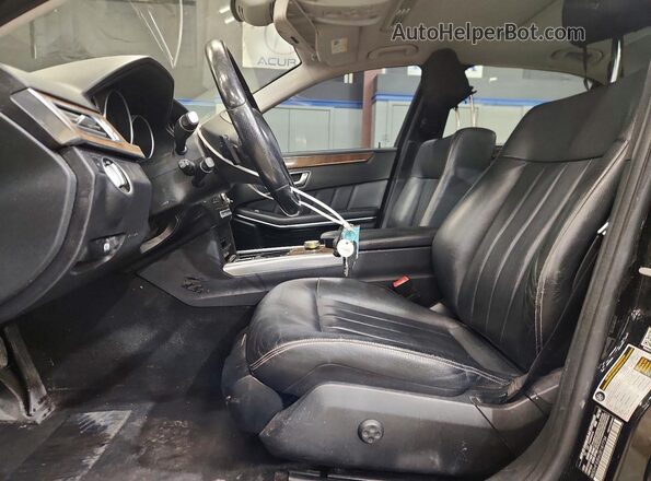 WDDHF8JB6GB187734 2016 MERCEDES-BENZ E Черный Вид панели приборов