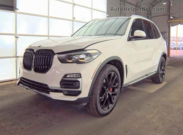 5UXCR6C55KLK82410 2019 BMW X5 Белый Передняя левая четверть