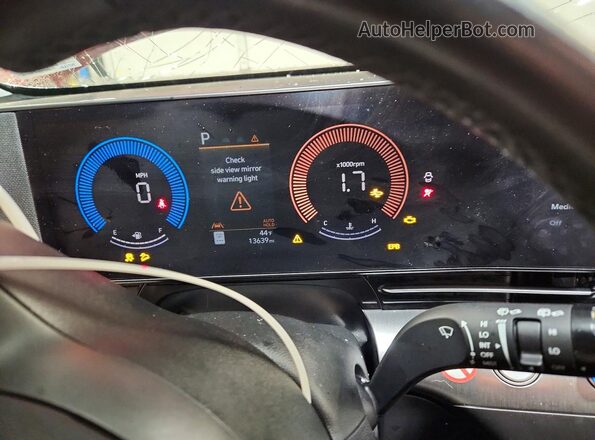 KM8HBCAB8SU300519 2025 HYUNDAI KONA Красный Вид задних сидений
