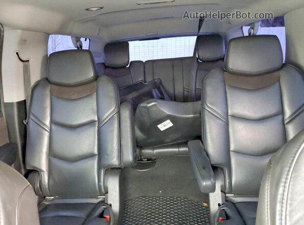 1GYS4GKJ4JR159879 2018 CADILLAC ESCALADE Black Widok wnętrza z tyłu